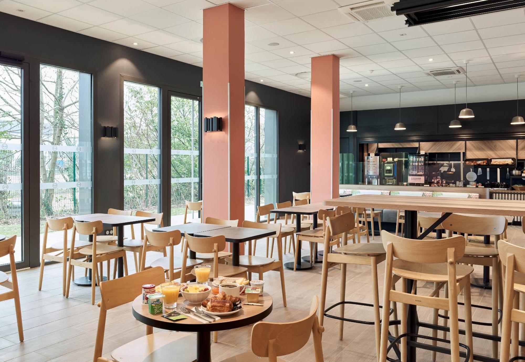 B&B Hotel Cergy Saint-Christophe Gare Exteriér fotografie